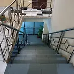 Oyo 93415 Pondok Kula Rumbih Syariah